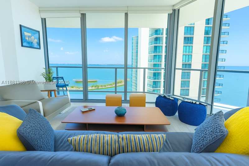 3 bedroom Condominium at 501 NE 31st St 3906, Paraiso Bayviews Condo, Miami — photo 1