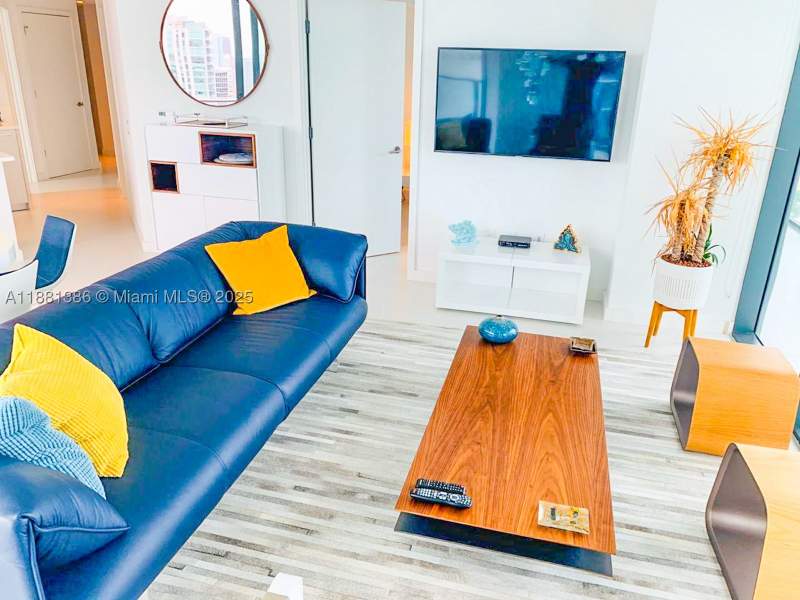 3 bedroom Condominium at 501 NE 31st St 3906, Paraiso Bayviews Condo, Miami — photo 2