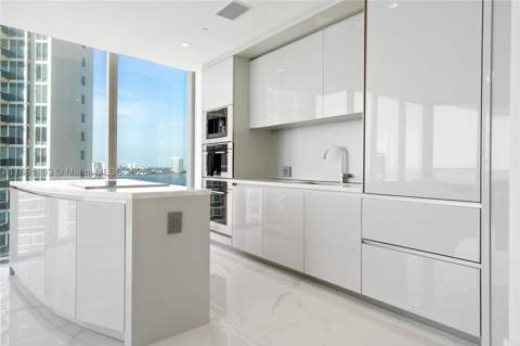 18975 Collins Ave 1104, Sunny Isles Beach FL - photo 19 of 30