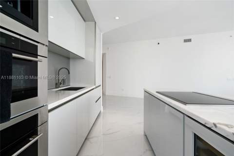 18975 Collins Ave 1104, Sunny Isles Beach FL - photo 20 of 30