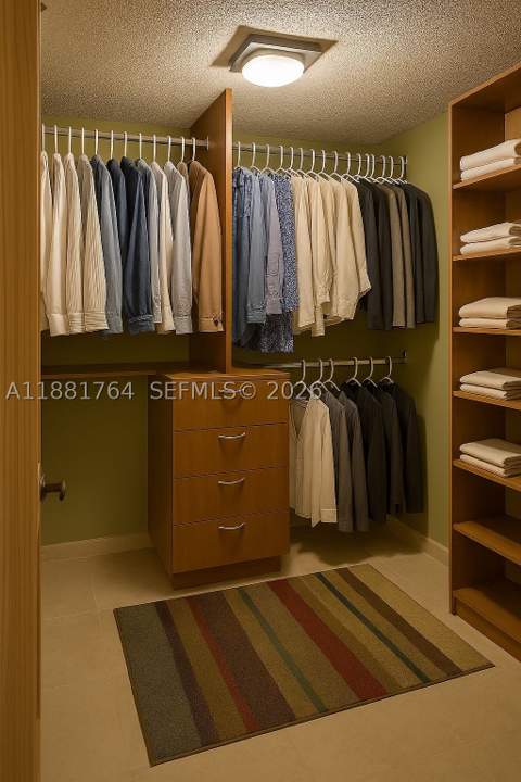 1621 Collins Ave 701, Miami Beach FL - photo 13 of 17