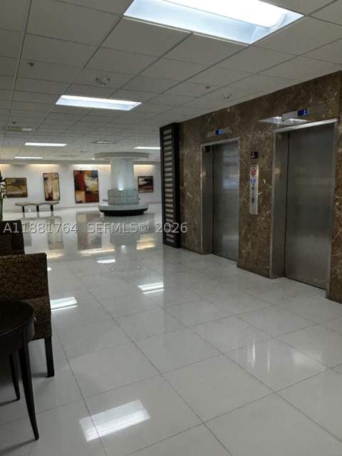1621 Collins Ave 701, Miami Beach FL - photo 8 of 17