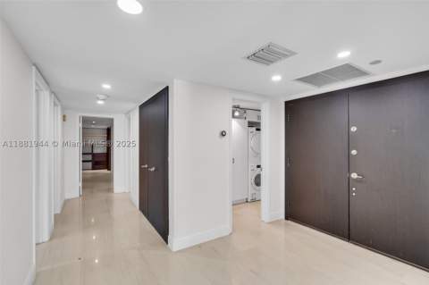 155 Ocean Lane Dr 300, Key Biscayne FL - photo 13 of 37