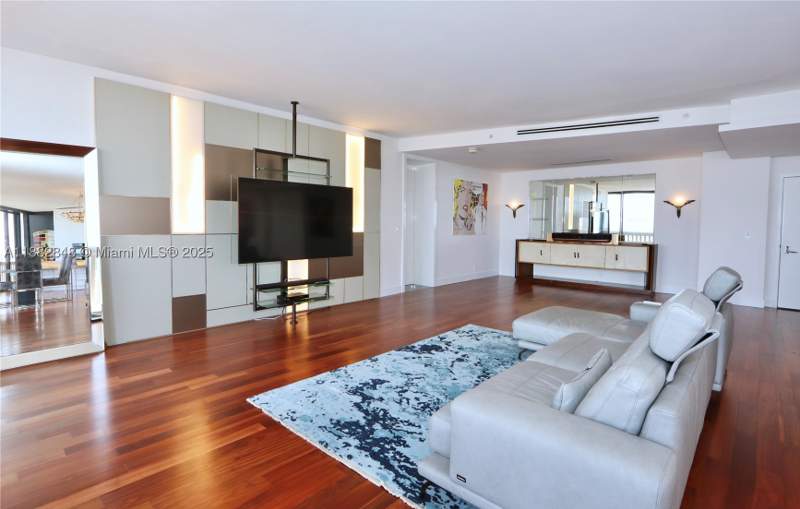 3 bedroom Condominium at 1000 Island Blvd Ph2, Williams Island, Aventura — photo 4