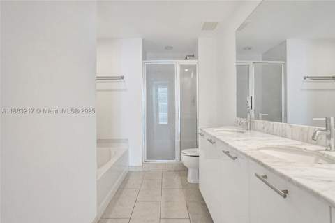 950 Brickell Bay Dr 1704, Miami FL - photo 20 of 45