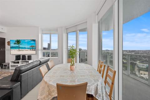 1900 N Bayshore Dr 4018, Miami FL - photo 18 of 37