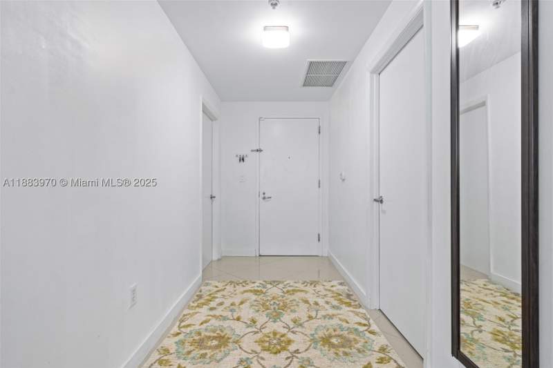 2 bedroom Condominium at 1900 N Bayshore Dr 4018, Quantum On The Bay Condo, Miami — photo 5