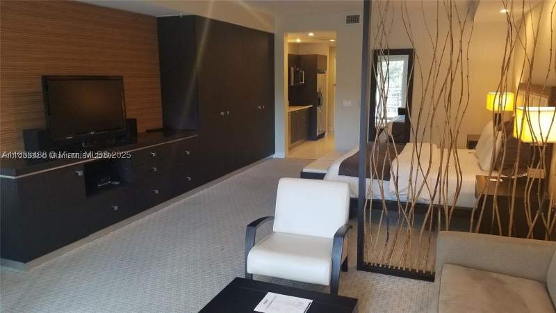 1 bedroom Condominium at 5300 NW 87th Ave 415, The Blue A Resort Hotel C, Doral — photo 4