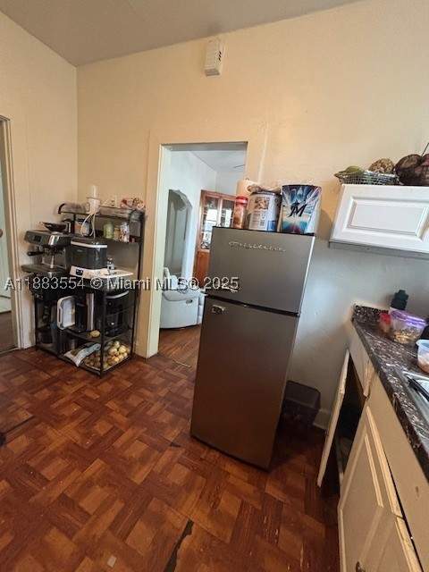 2643 NW 23rd Ct, Miami FL - photo 6 of 11