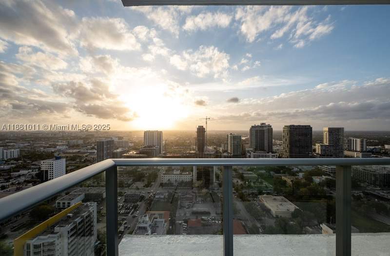 4 bedroom Condominium at 480 NE 31 St 3101, Gran Paraiso Condo, Miami — photo 3