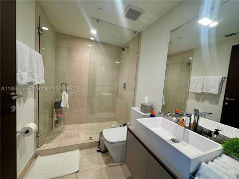 1000 Brickell Plz 3302, Miami FL - photo 23 of 26