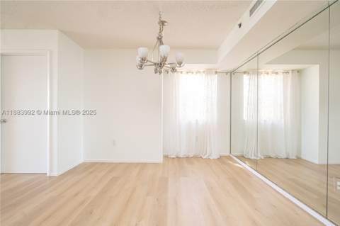 19601 E Country Club Dr 7308, Aventura FL - photo 10 of 55