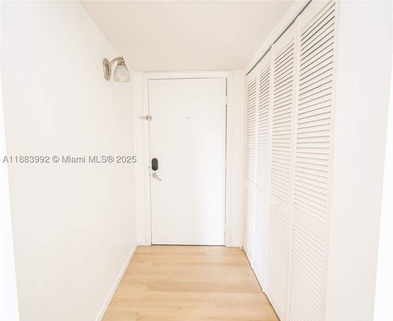 3 bedroom Condominium at 19601 E Country Club Dr 7308, The Yacht Club At Aventura, Aventura — photo 4