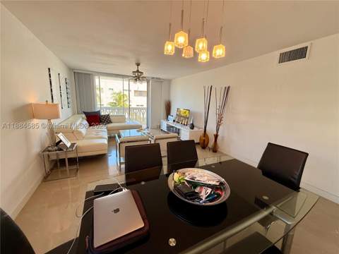 4142 N Jefferson Ave 4D, Miami Beach FL - photo 9 of 32