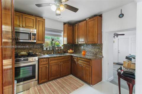 15745 SW 303rd Ter, Homestead FL - photo 11 of 21