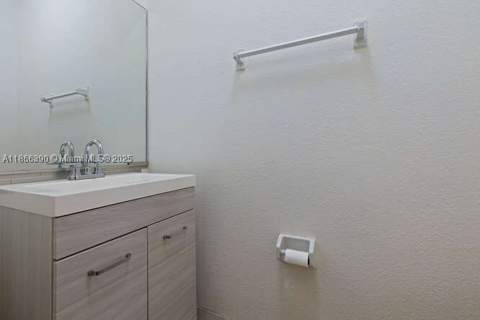 10806 SW 240th Ln, Homestead FL - photo 16 of 22