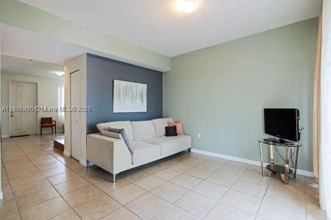 3 bedroom Townhouse at 10806 SW 240th Ln, Bluewaters Subdivision, Homestead — photo 4