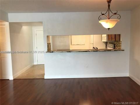10288 NW 9th St Cir 205, Miami FL - photo 8 of 12