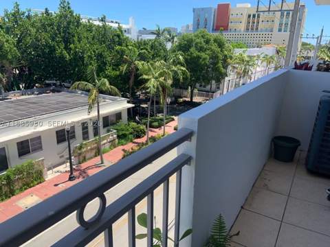 360 Meridian Ave 4C, Miami Beach FL - photo 13 of 14