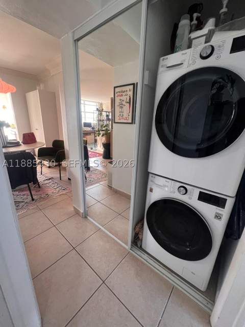 360 Meridian Ave 4C, Miami Beach FL - photo 8 of 14
