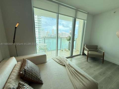 1155 Brickell Bay Dr 1408, Miami FL - photo 10 of 11