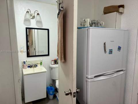 19611 NW 47th Ave, Miami Gardens FL - photo 16 of 21