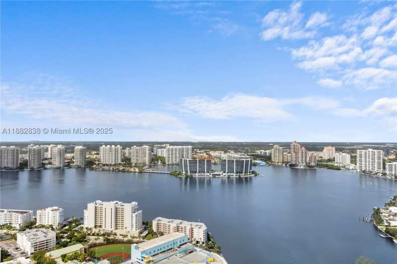 3 bedroom Condominium at 18201 Collins Ave 5301, Trump Royale Condo, Sunny Isles Beach — photo 1
