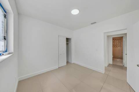 16010 NE 5th Avenue, Miami FL - photo 15 of 59