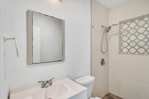 16010 NE 5th Avenue, Miami FL - photo 18 of 59