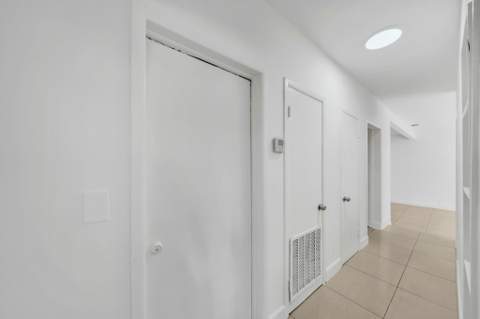 16010 NE 5th Avenue, Miami FL - photo 23 of 59