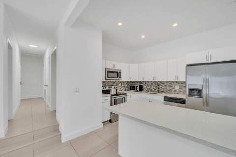 16010 NE 5th Avenue, Miami FL - photo 6 of 59