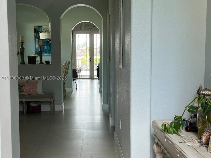 4 bedroom SingleFamilyResidence at 18247 NW 88th Pl, Century Prestige, Hialeah — photo 3