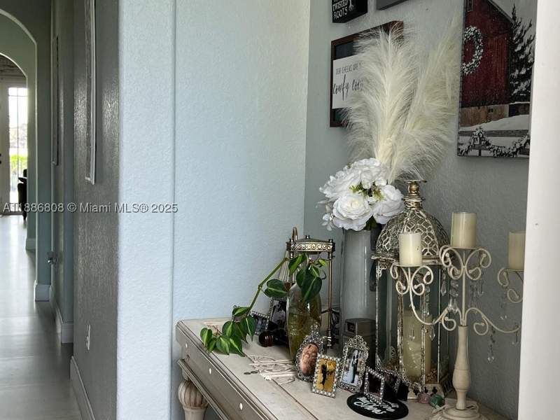 4 bedroom SingleFamilyResidence at 18247 NW 88th Pl, Century Prestige, Hialeah — photo 4