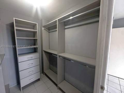 8005 Lake Dr 404, Doral FL - photo 15 of 23