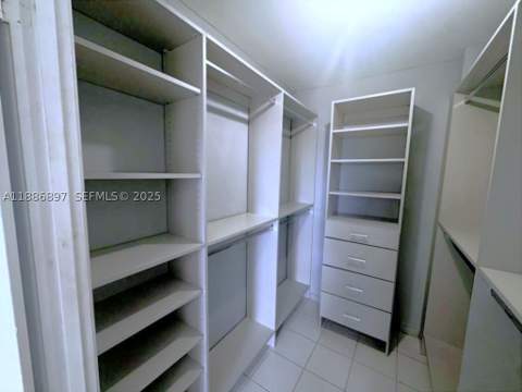 8005 Lake Dr 404, Doral FL - photo 16 of 23