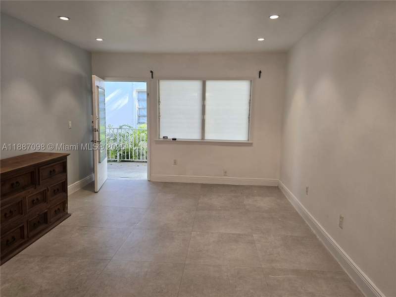 1 bedroom Condominium at 835 Meridian Ave 4, 835 Meridian Condo, Miami Beach — photo 3