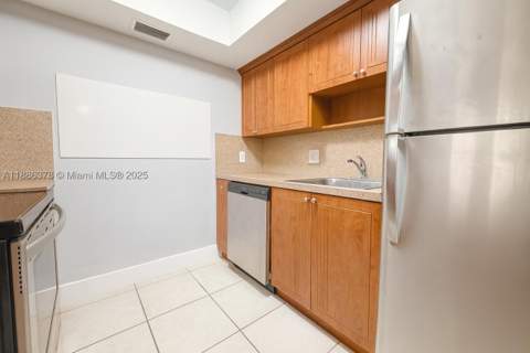 1885 NE 121st St 3, North Miami FL - photo 9 of 22