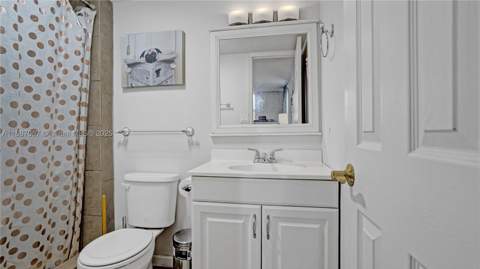 100 Bayview Dr 1931, Sunny Isles Beach FL - photo 24 of 43