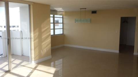 2750 NE 183rd St 2305, Aventura FL - photo 15 of 31
