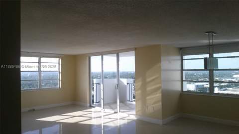 2750 NE 183rd St 2305, Aventura FL - photo 17 of 31
