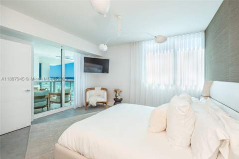 3801 Collins Ave 1502, Miami Beach FL - photo 17 of 40