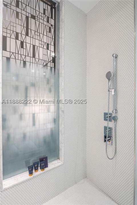801 S Miami Ave 712, Miami FL - photo 10 of 12