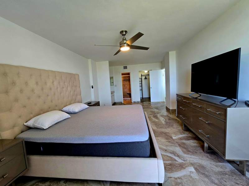 2 bedroom Condominium at 20335 W Country Club Drive 2208, Coronado Condo-Tower II, Aventura — photo 4