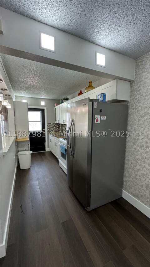160 NE 203rd Ter E31, Miami Gardens FL - photo 14 of 24