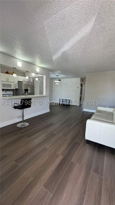 160 NE 203rd Ter E31, Miami Gardens FL - photo 22 of 24