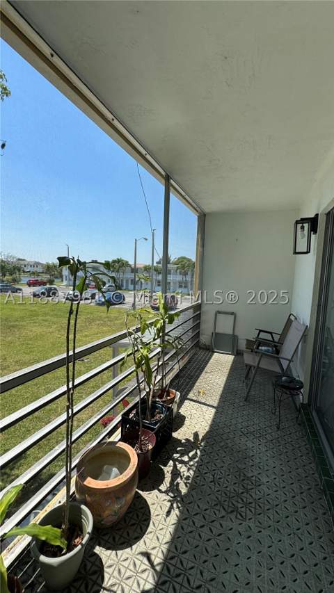 160 NE 203rd Ter E31, Miami Gardens FL - photo 24 of 24
