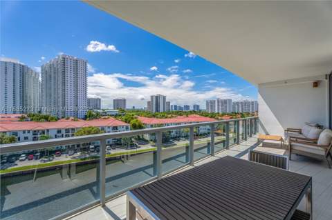 3250 NE 188th St 603, Aventura FL - photo 14 of 47
