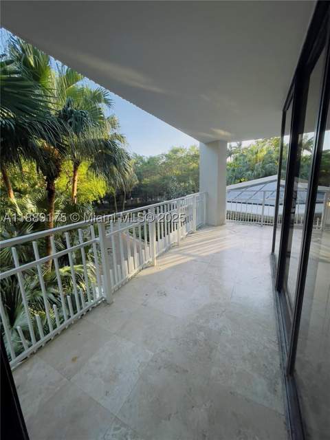 2000 Towerside 309, Miami FL - photo 16 of 22