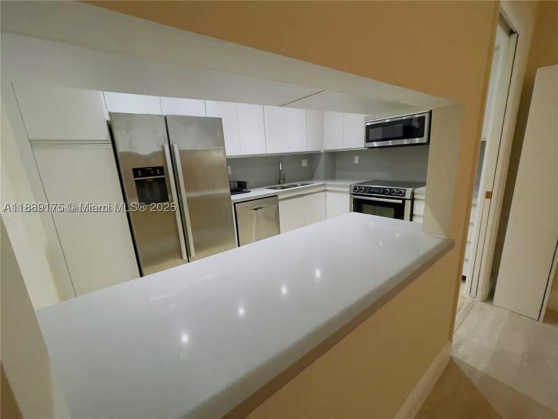 2 bedroom Condominium at 2000 Towerside 309, Towers Of Quayside Condo, Miami — photo 5