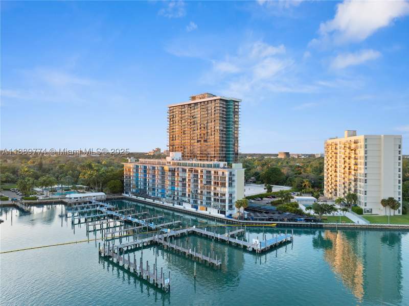 1 bedroom Condominium at 770 NE 69th St 2H, Palm Bay Condominium, Miami — photo 3